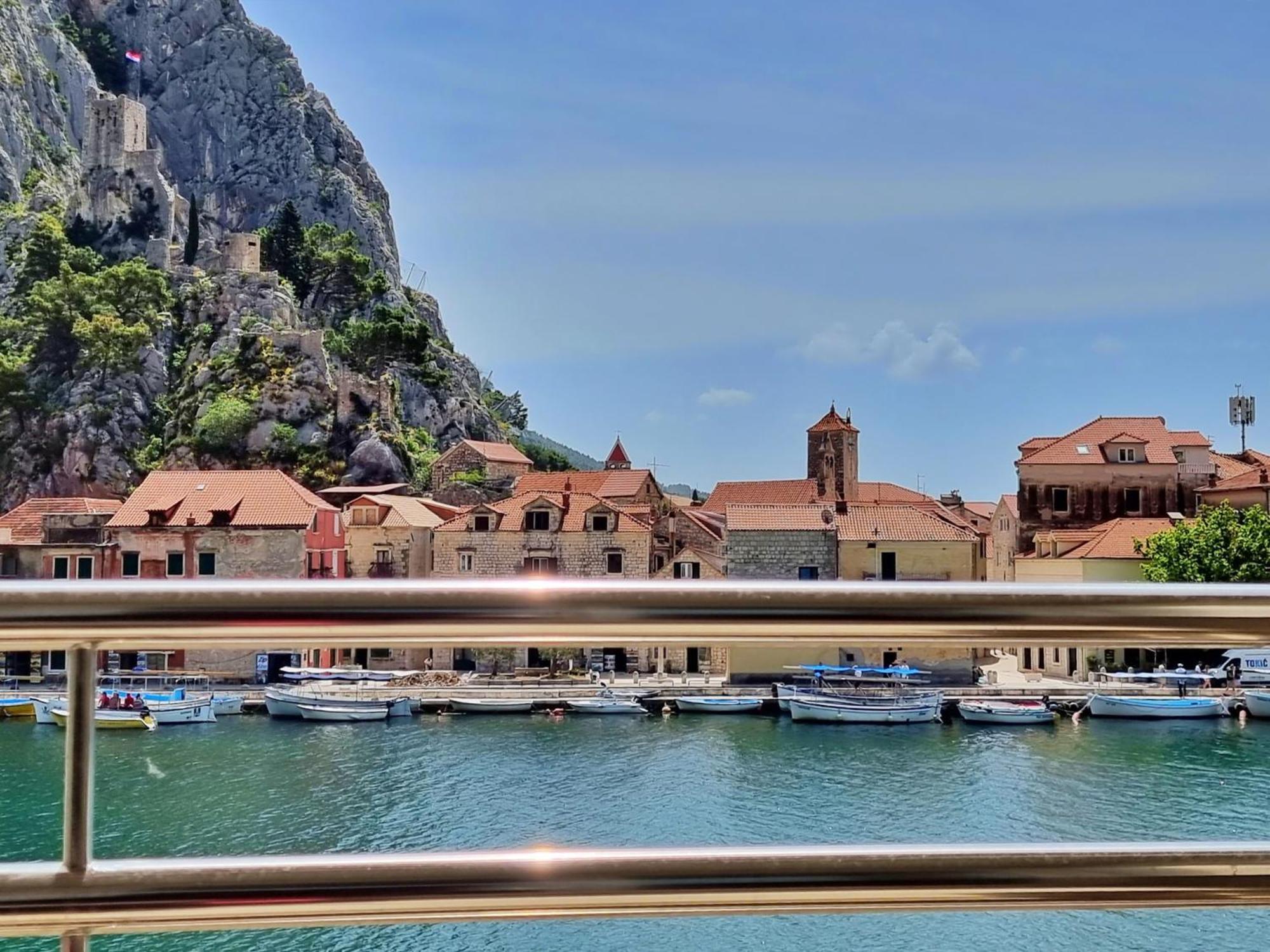 Mitra Zonata Blue Apartment Omiš Exterior foto